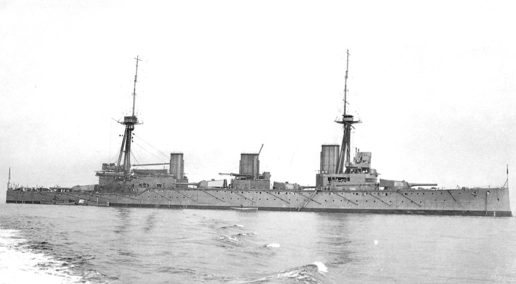 HMS Indefatigable_3