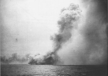 HMS Queen Mary blew up