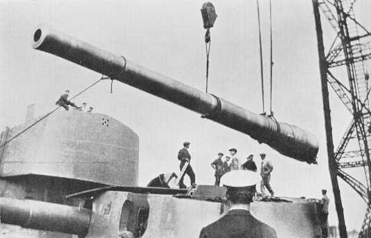gun mounting for 5th turret