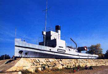 The replica of Nusret